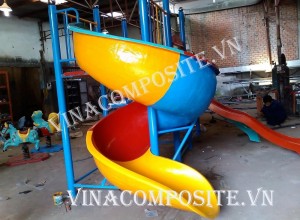 Cầu trượt nhựa composite