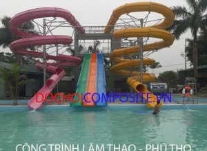Máng trượt công viên nước công trình Phú Thọ 