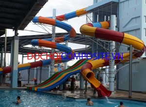 Máng trượt hồ bơi trẻ em công trình Phan Thiết 