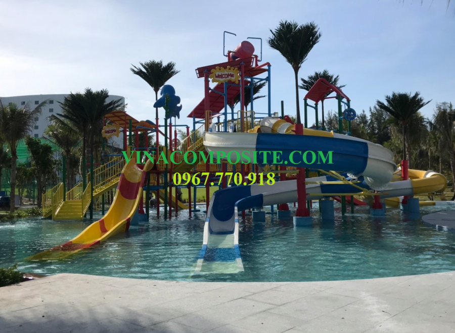 Bộ liên hoàn cầu trượt công viên nước 