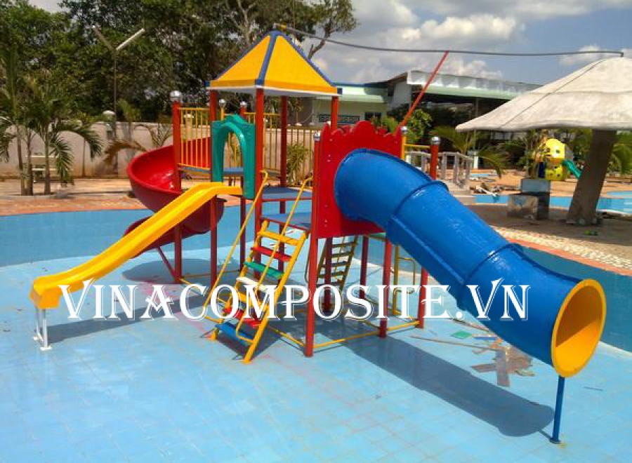 Bộ liên hoàn máng trượt hồ bơi