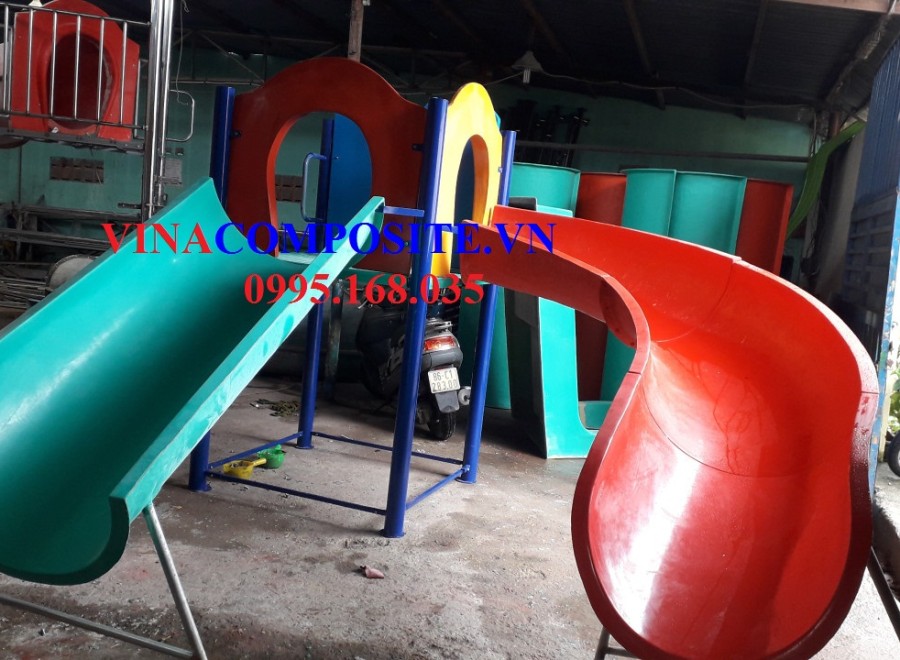 Cầu trượt mini trẻ em
